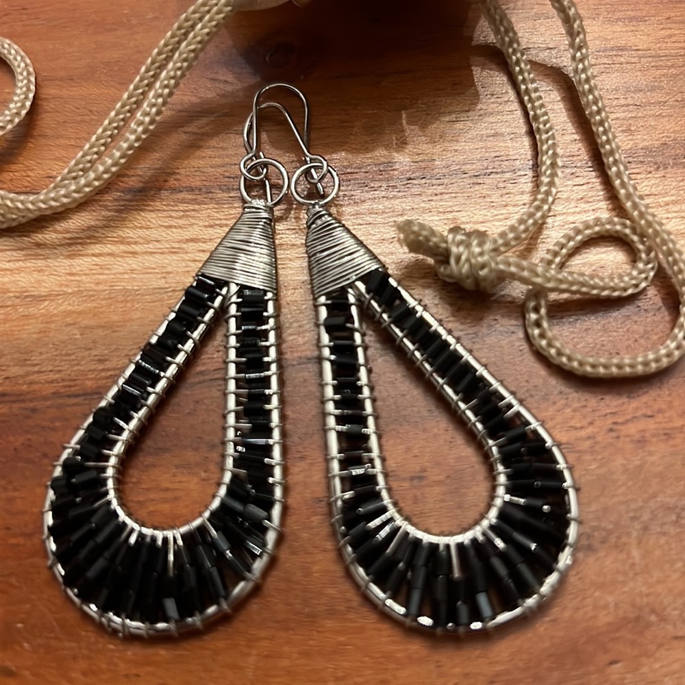 Cache Silver Wire Dangle Earrings - image 6